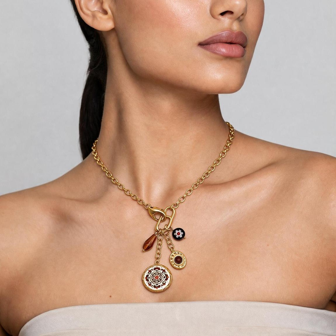 Collana Maya