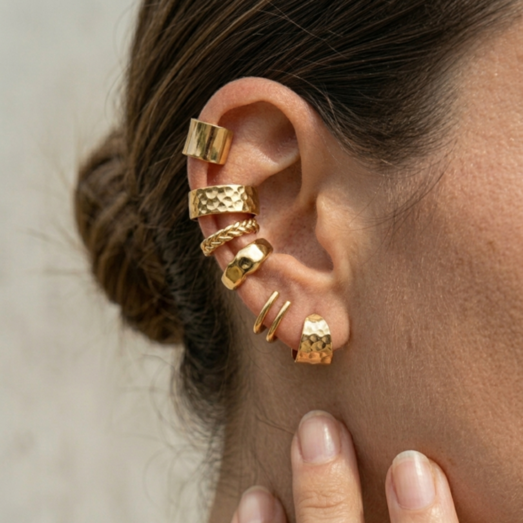 Ear cuff