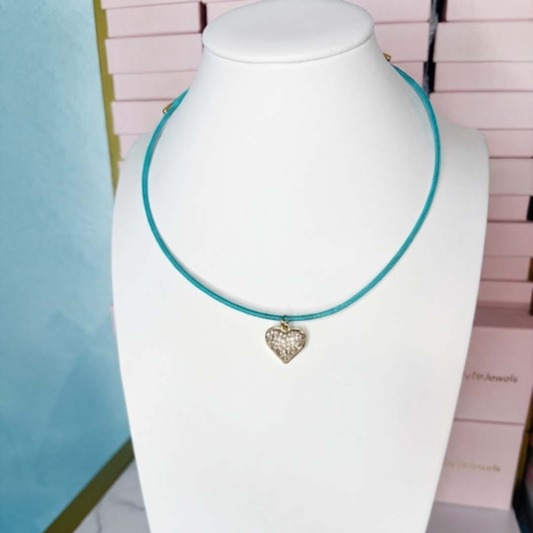 Collana magnetica con ciondolo